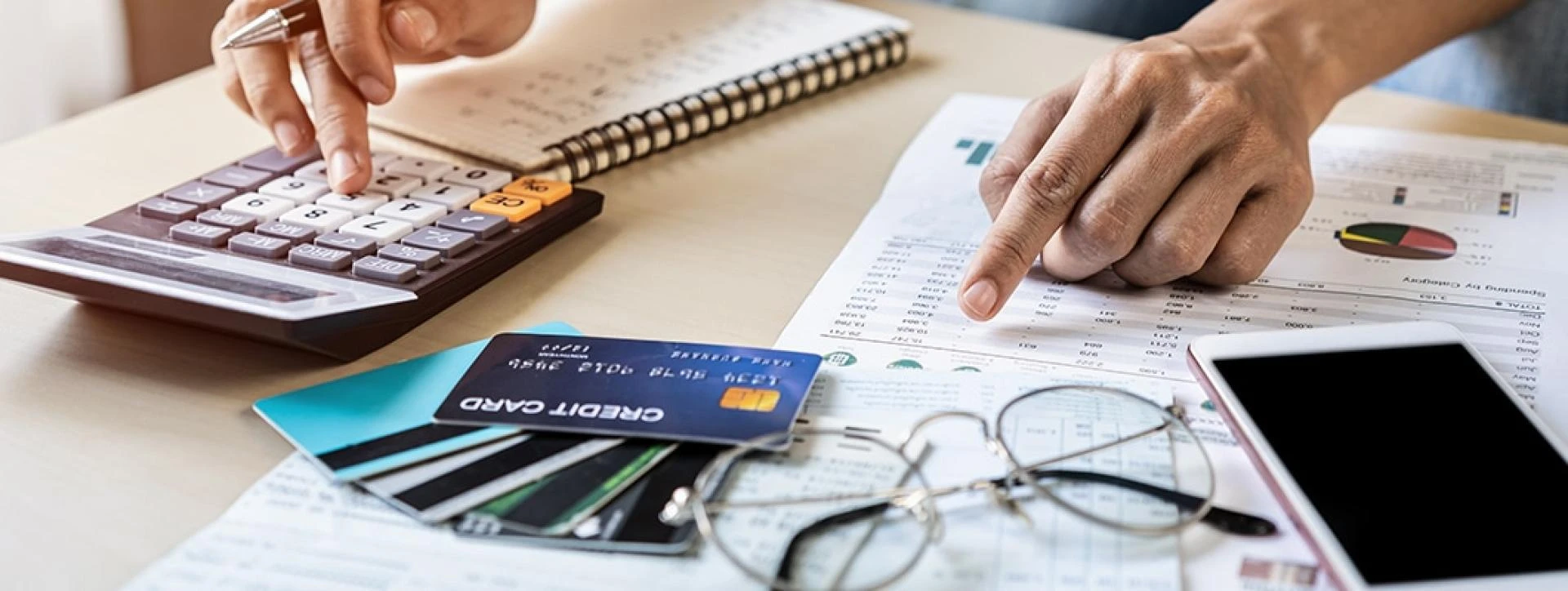 Analysing the Impact of Interest Rates on Your Fixed Deposit with a Calculator