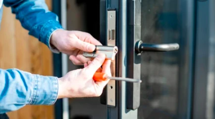Commercial Door Repair Toronto