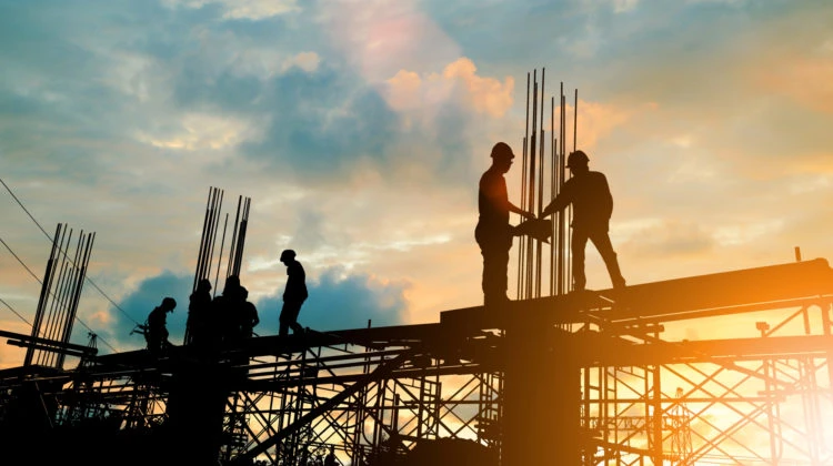 Benefits of Working with a Reputable Commercial Construction Company