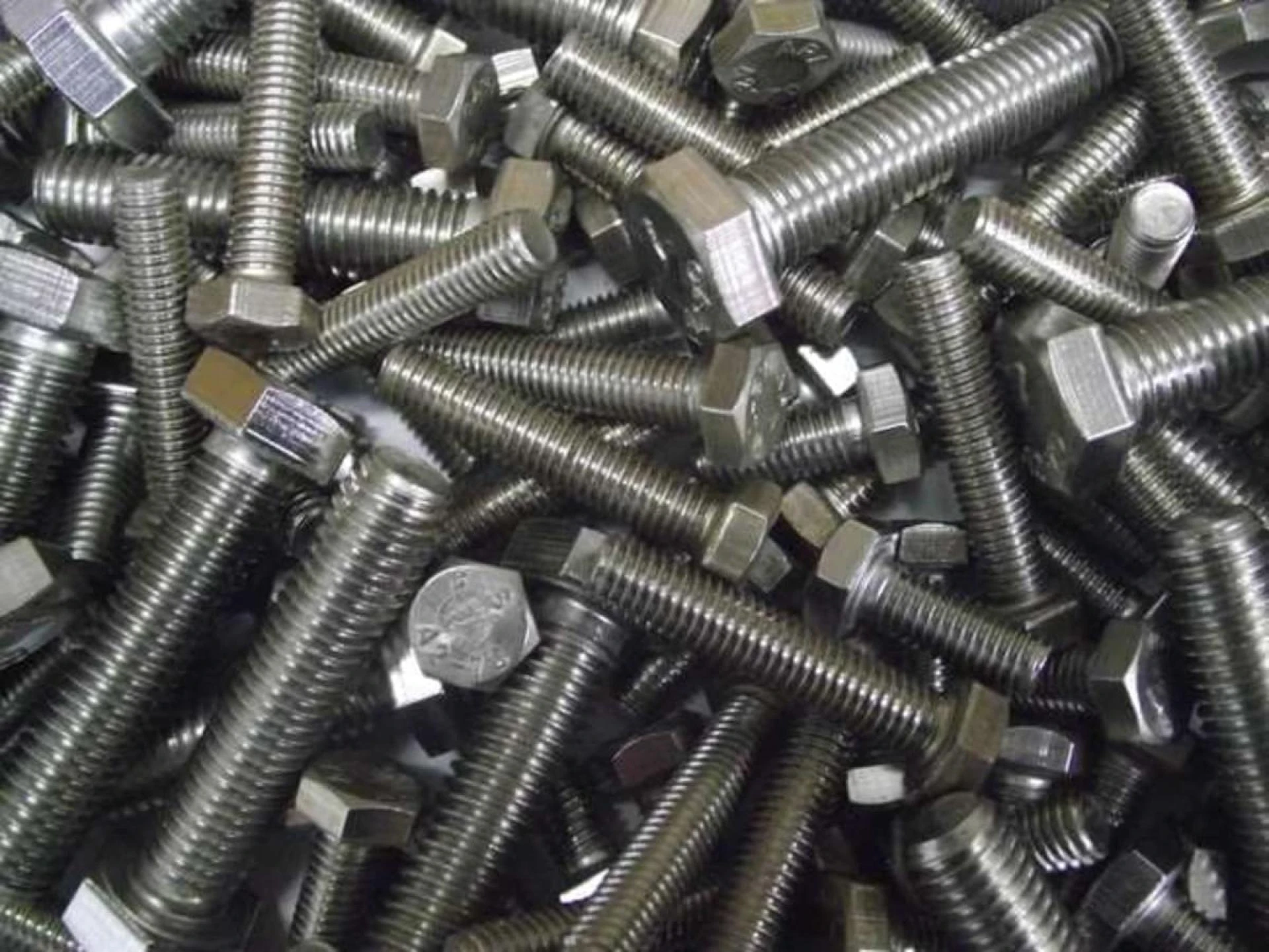 How to Identify Genuine Stainless Steel Fasteners