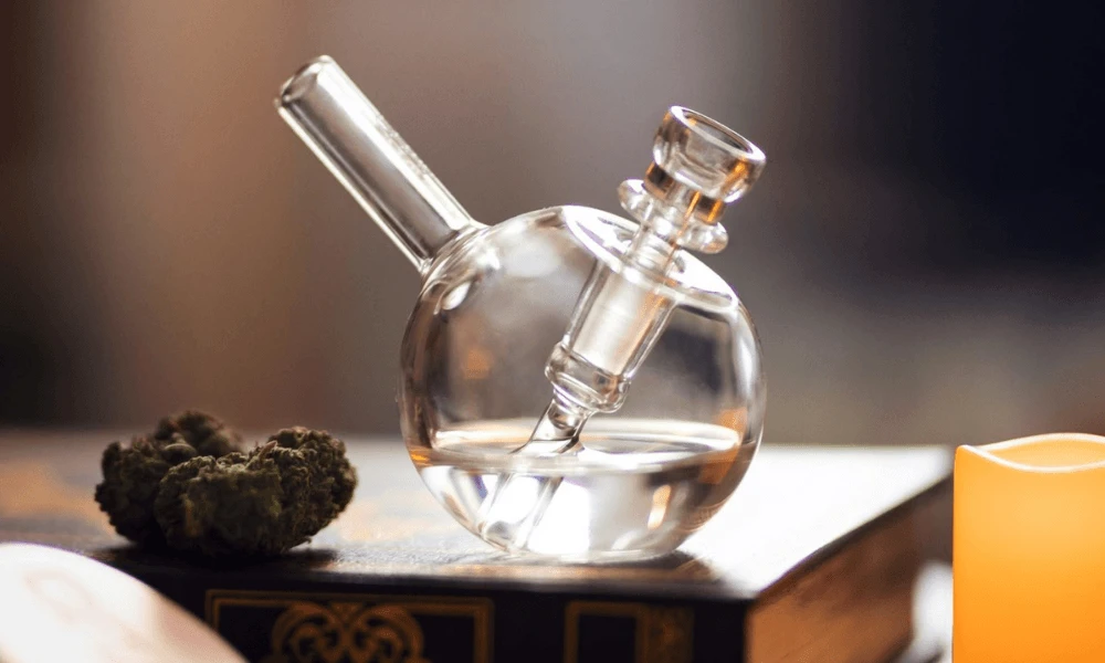 Do Glass Bongs Work Without Water?