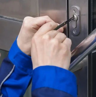 Miami Locksmith Services - Locksmithing in The Land of The Sun