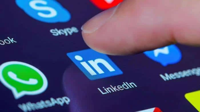 How LinkedIn is helping job seekers?