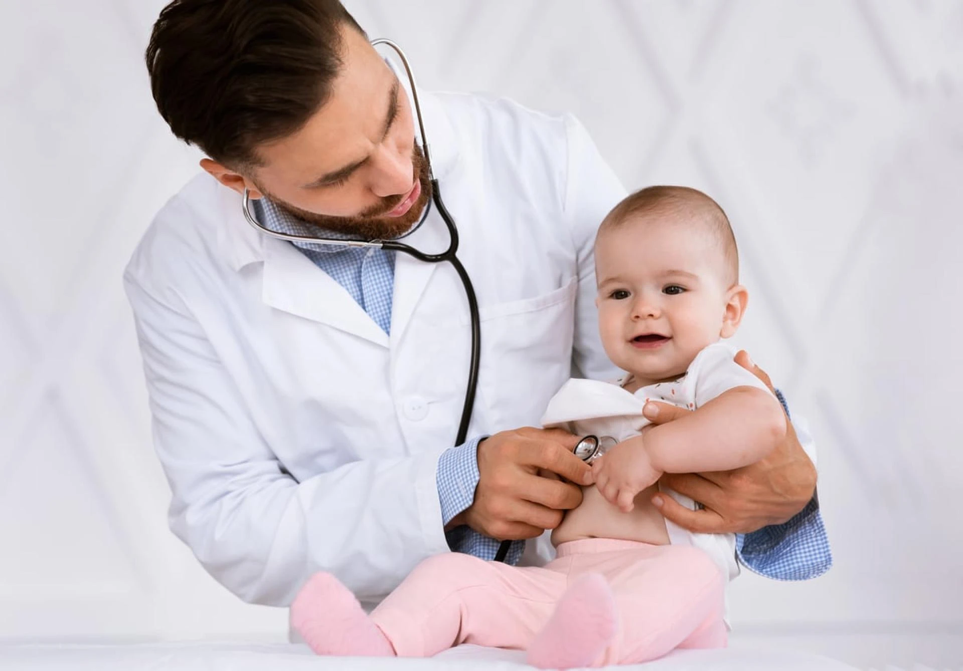 Healthy Beginnings: Choosing the Right Pediatrician in Coimbatore for Your Newborn