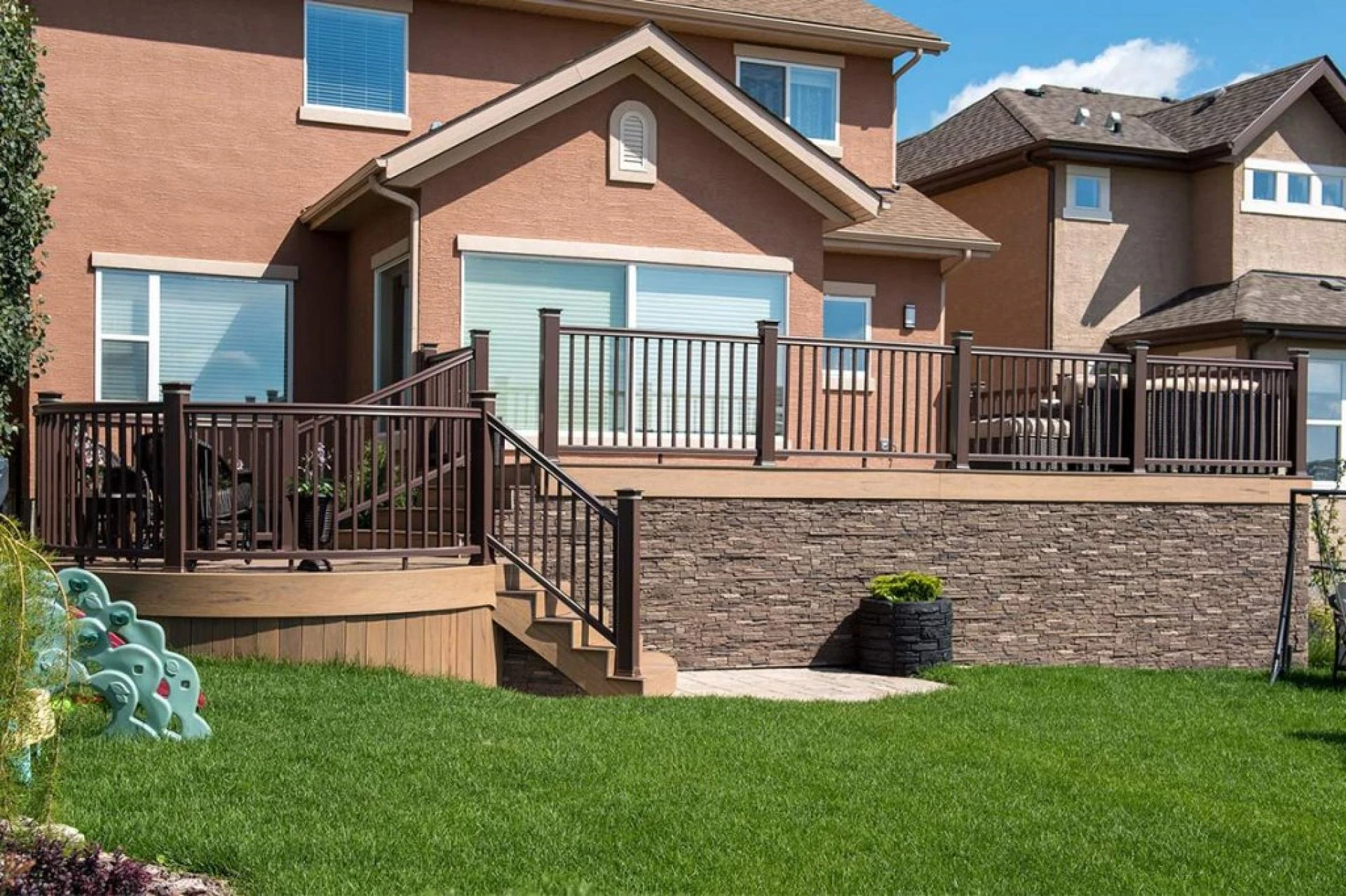 4 Things to Ask Before Hiring an Electrician in Calgary