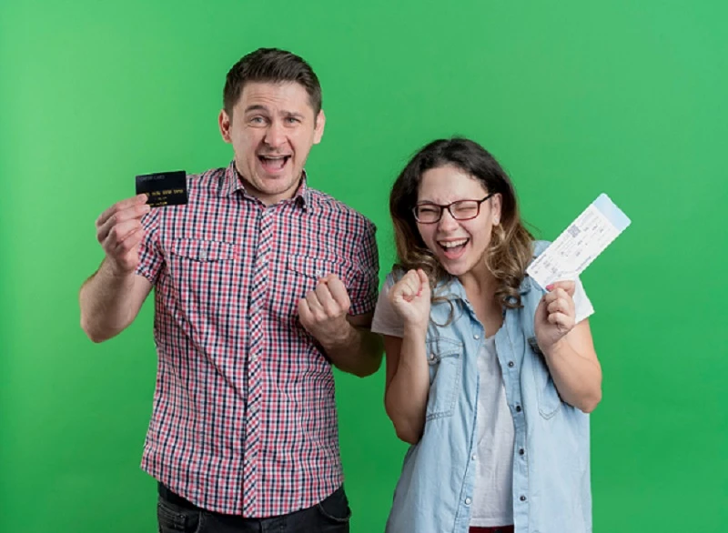 Enhancing Financial Efficiency for Students Abroad: Forex Cards vs. Traveler's Cheques