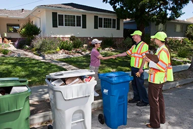 4 Excellent Benefits of Hiring Professional Garbage Removal Services