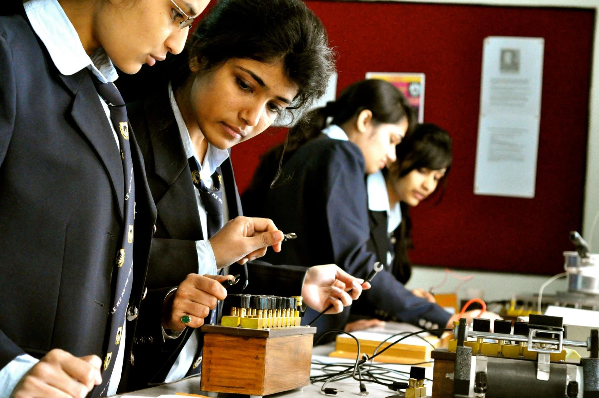 How To Choose Your Engineering Specialization?