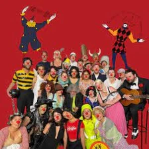 The Laughter and Responsibility of Being a Clown in a Group: Balancing the Fun and Seriousness