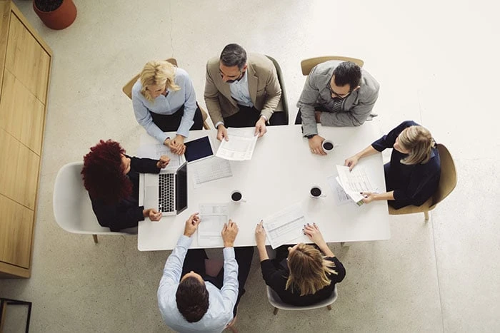 Shining A Light On Some Benefits of Working With Small Business Coach