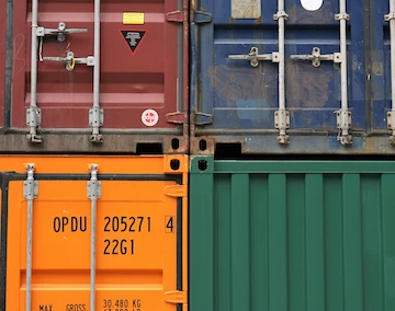 Think You Know About Freight Forwarders? Here Are Three Things You May Not - KTL UK