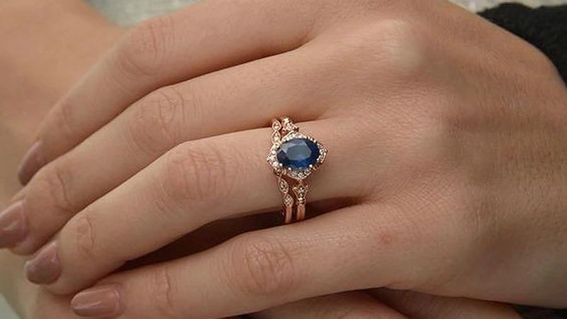 Sapphire Engagement Rings: What You Need To Know
