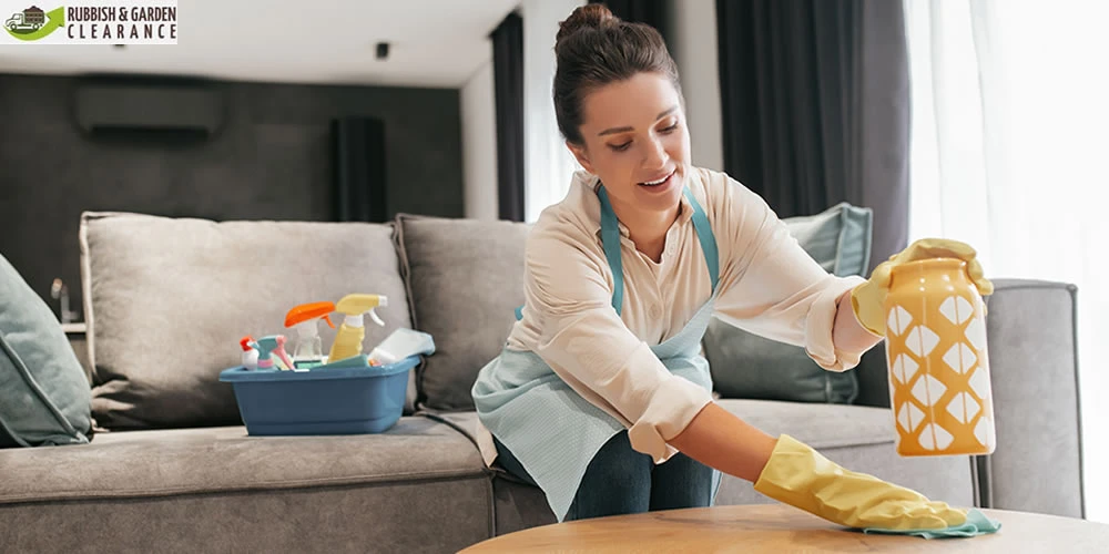 Experience Flat Clearance Services in Croydon to Clear Clutter the Right Way