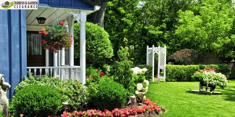 Keep Your Garden Clean and Tidy With the Help of Garden Clearance Company in Merton