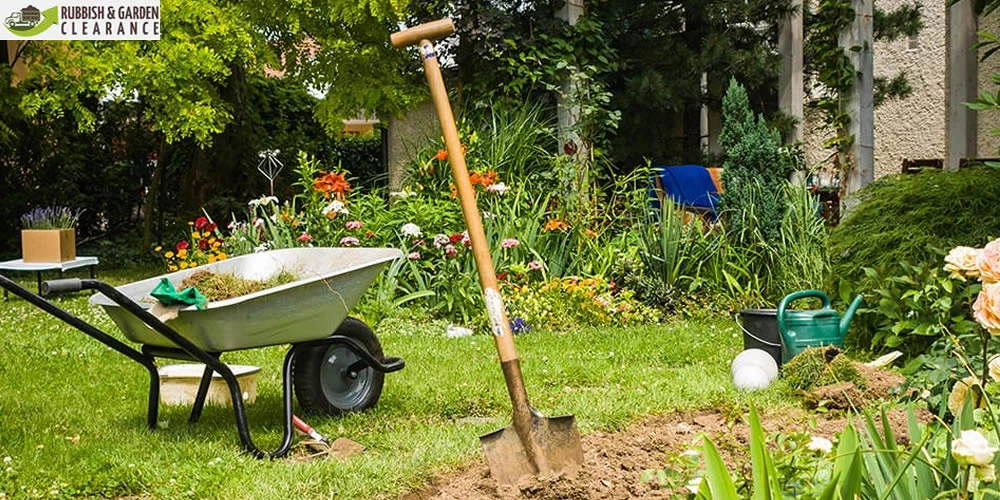 7 Reasons To Use Garden Clearance Services In Sutton