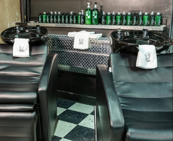 HOW TO IDENTIFY AN AN EXCELLENT HAIR SALON?