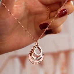 Ideas de regalos con un collar de nombre