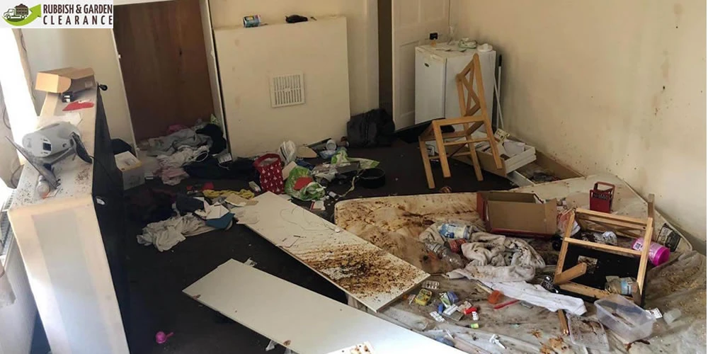 Getting Ready for a Flat Clearance in Merton