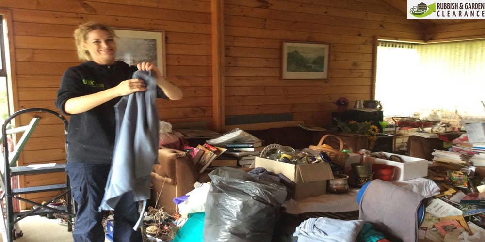 House clearance Merton: Essential Decluttering Tips for the house