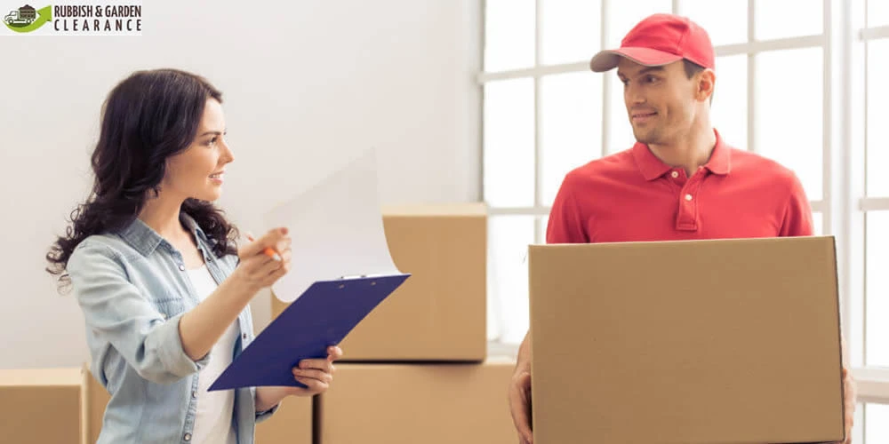 Why is it good to need the help of a flat clearance Merton Company to clean your flat?