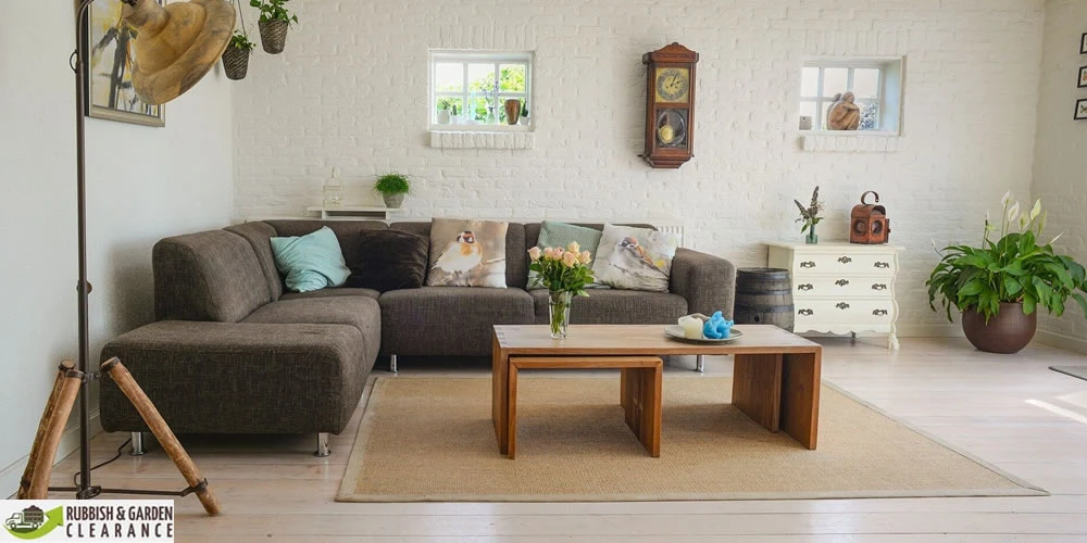 Why Should You Hire Flat Clearance Services in Merton When Moving Flat?