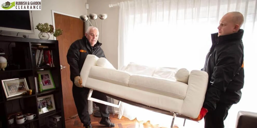 How to lessen stress when moving by hiring a qualified house clearance in Croydon