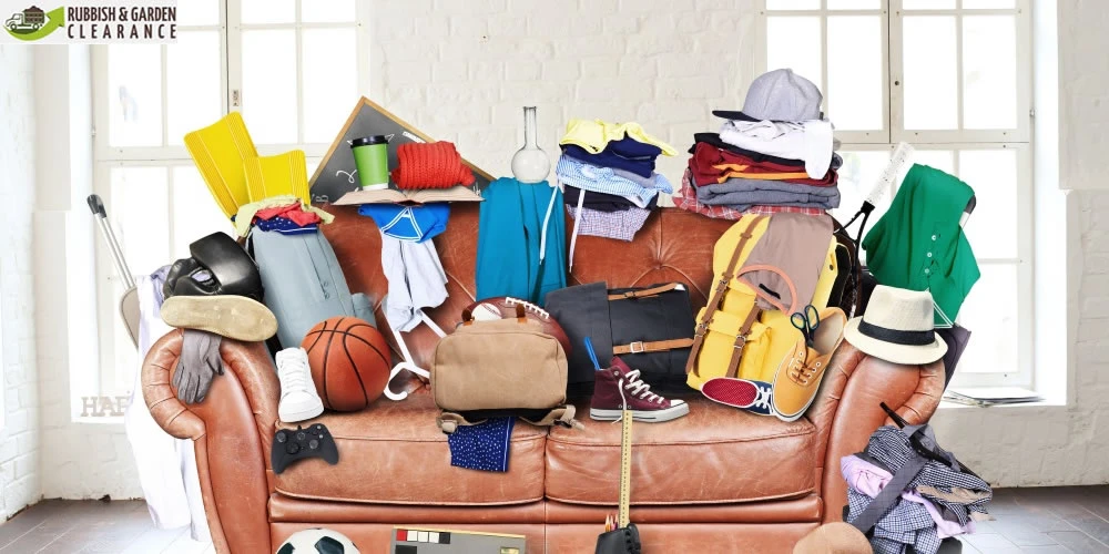 How to choose a house clearance service. Local vs National