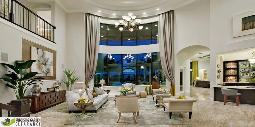 What Are the Advantages of Using a House Clearance Service?