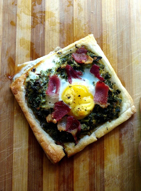 Green Garlic, Spring onion, Bacon, and Egg Tart