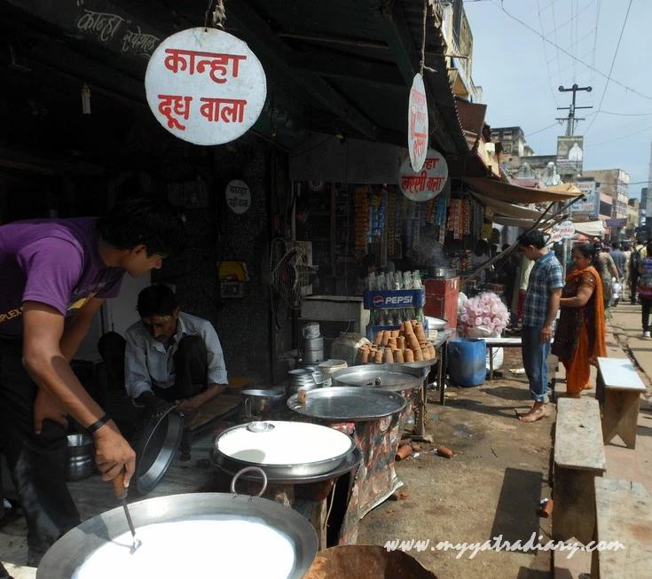 Vrindavan Street Food - Lassi, Mava, Malai Kurchan, etc.