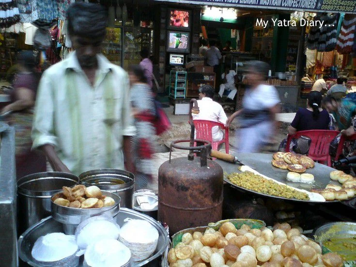 A chaat shop in Vrindavan with pani puri and tikiyas on sale