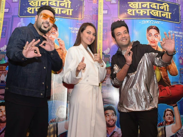 Sonakshi Sinha, Badshah, and Varun Sharma promote their upcoming film 'Khandaani Shafakhana' in Delhi