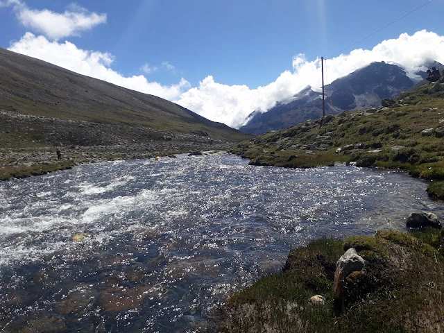 Stairway to heaven | Yumthang Valley, North Sikkim