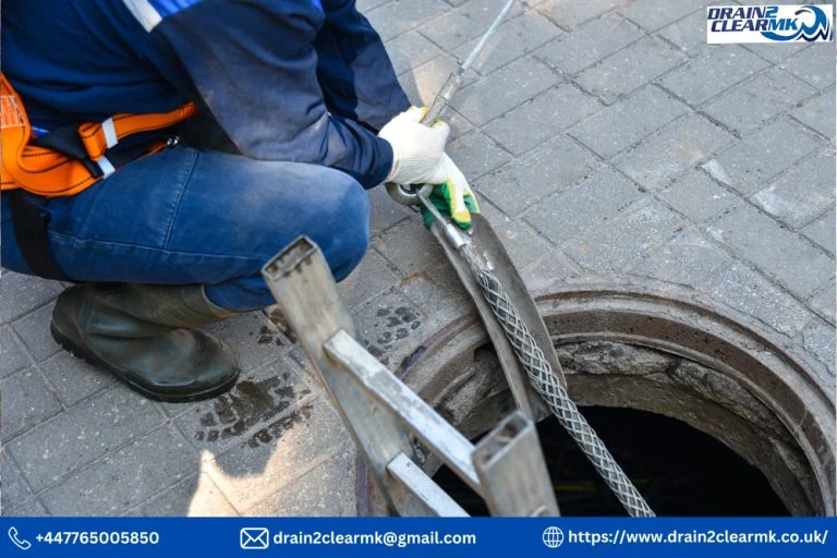 Our professional team offers top-tier commercial drain clearance services in Milton Keynes. Don\'t let clogged drains slow you down!