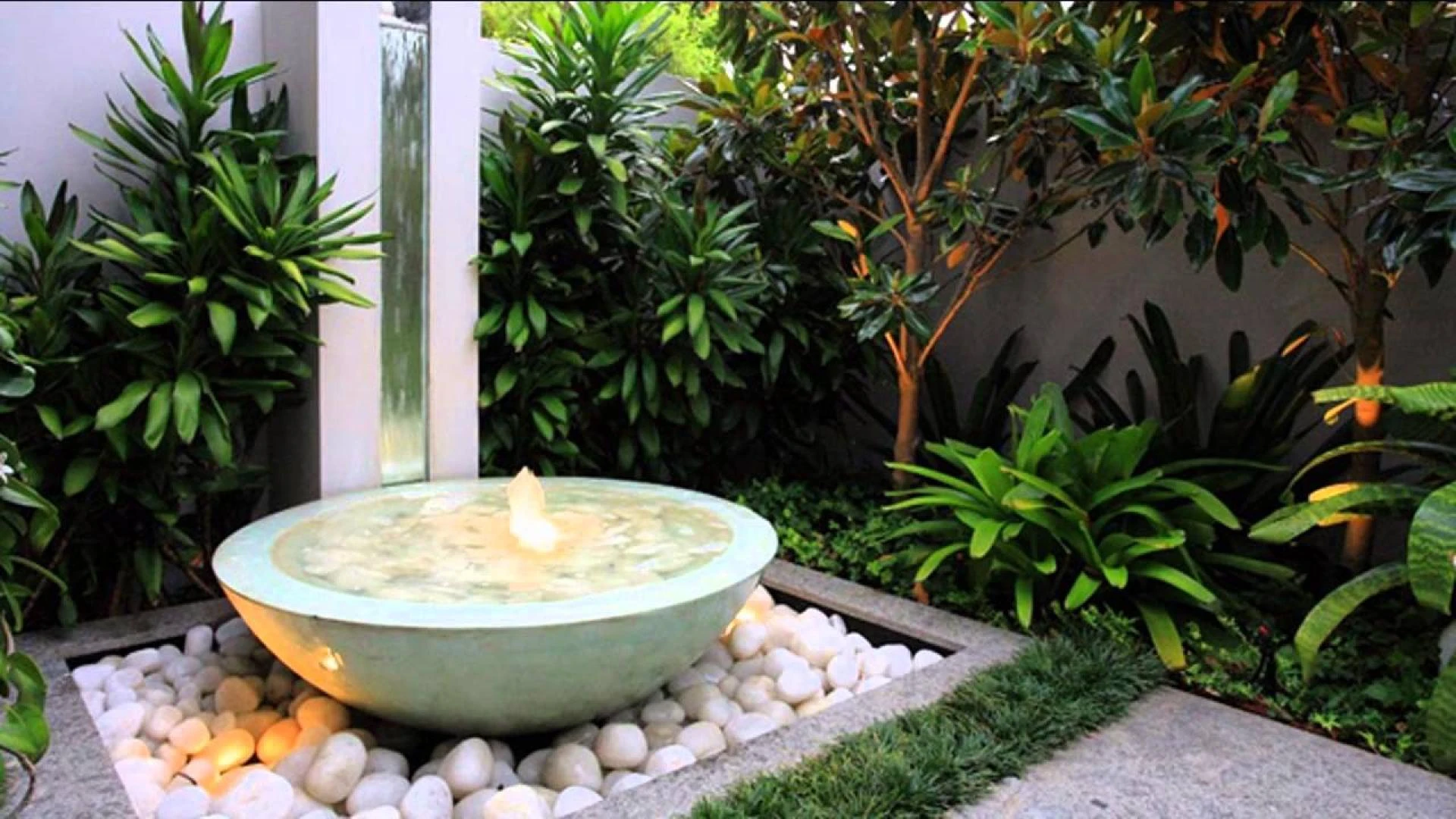 outdoor water features Brisbane