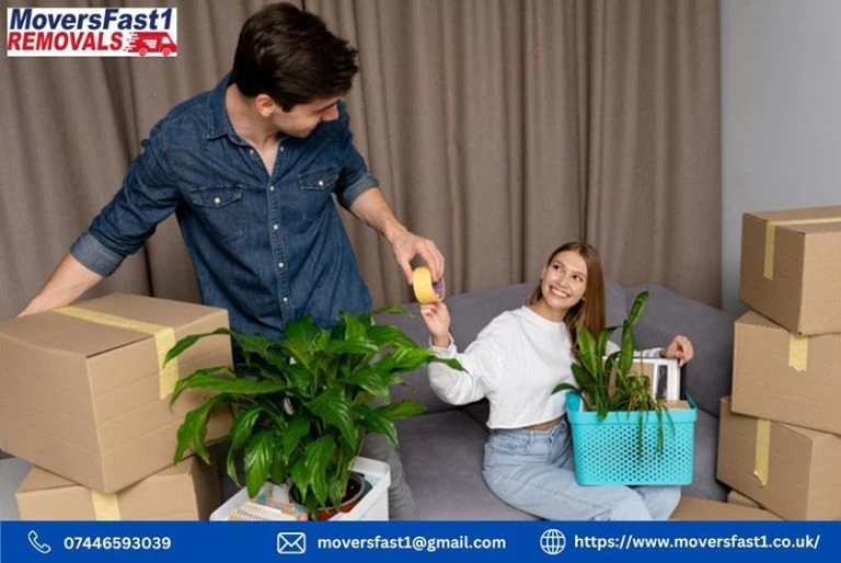 Simplify your move with our affordable furniture removal services. Trust us to handle your belongings with care and efficiency.