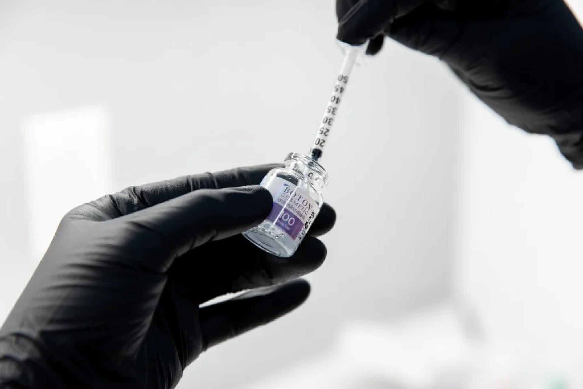 What’s the Difference Between Botox vs. Dysport vs. Xeomin vs. Jeuveau vs. Daxxify The Ultimate Neurotoxin Guide for Los Angeles