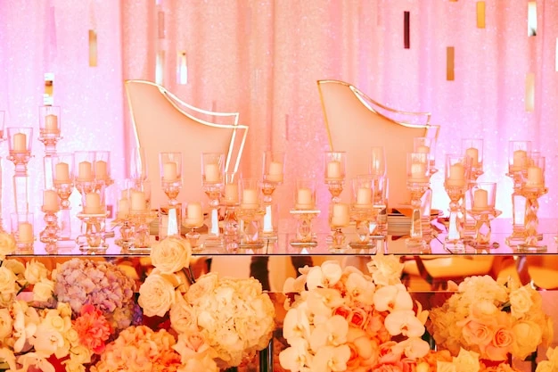 Table for newlyweds with a lot of candles