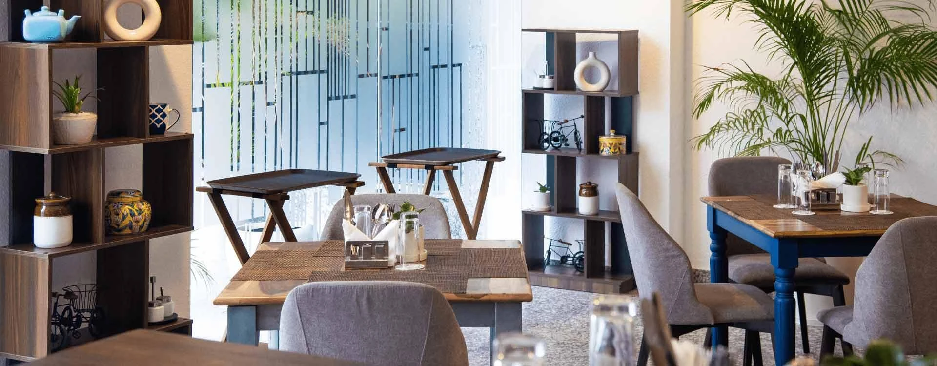 ROSASTAYS Gurugram Sec 31