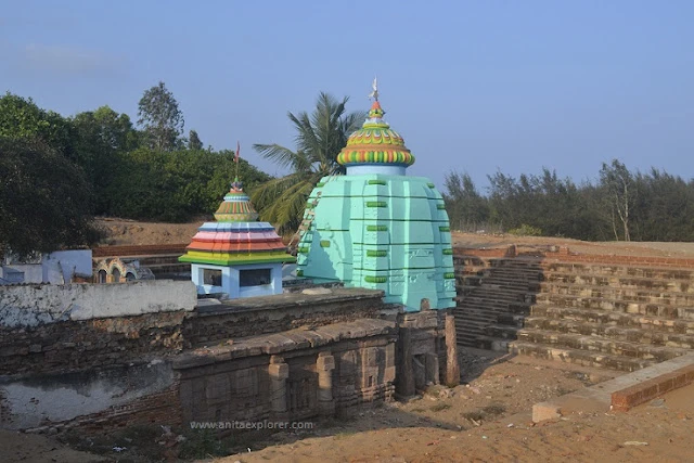 Bateshwar Temple And Sea Beach, Odisha