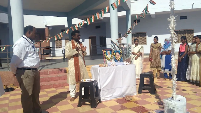 World\'s Showcase | Republic day