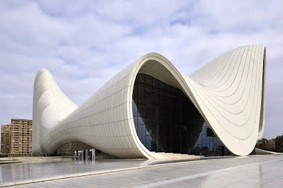 Carpe Diem #1234 Waves (Heydar Aliyev Center, Baku, Azarbaijan, by Zaha Hadid)