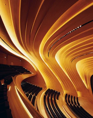Carpe Diem #1234 Waves (Heydar Aliyev Center, Baku, Azarbaijan, by Zaha Hadid)