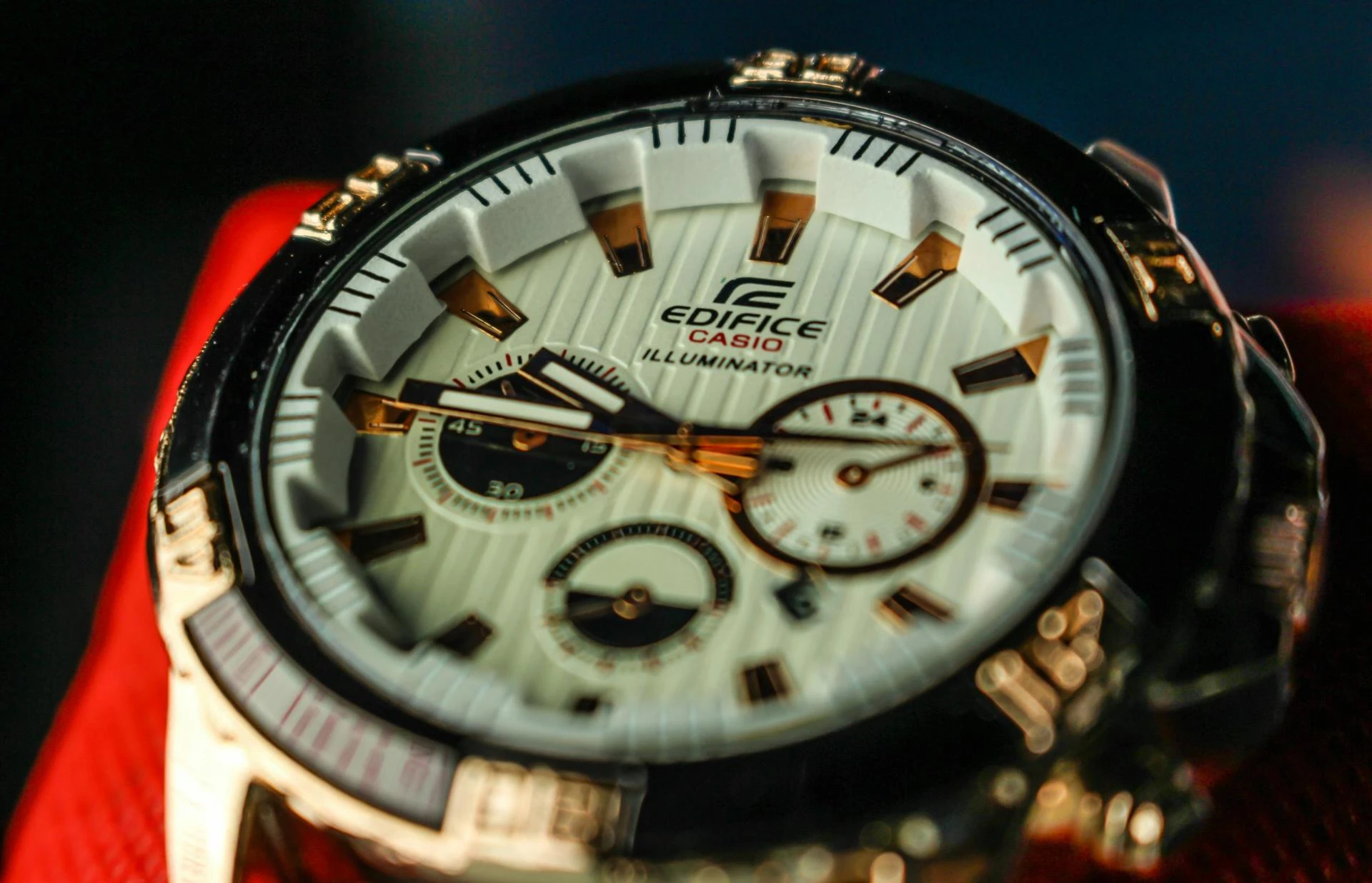 Frederique Constant Review: Brand History and Major Watch Collections