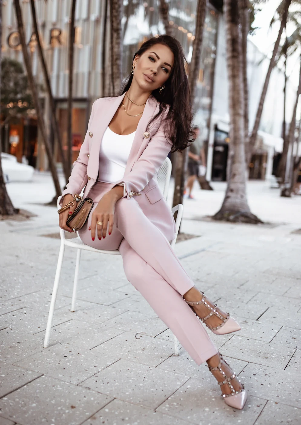 Double-Breasted Blazers for Women: Timeless, Chic, and Totally You | Pegasi