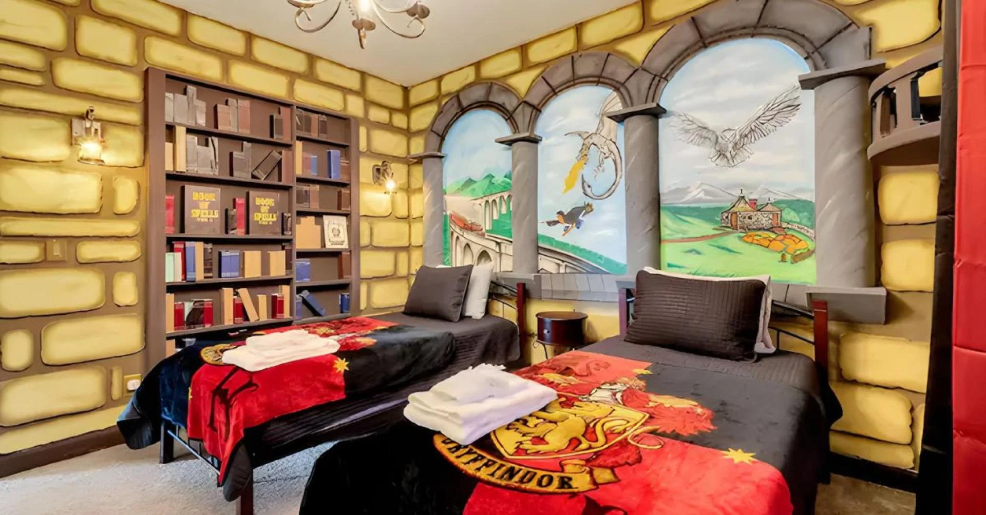 Boost Your Rental Appeal: Magical Makeovers with Disney World Room Decorating Services