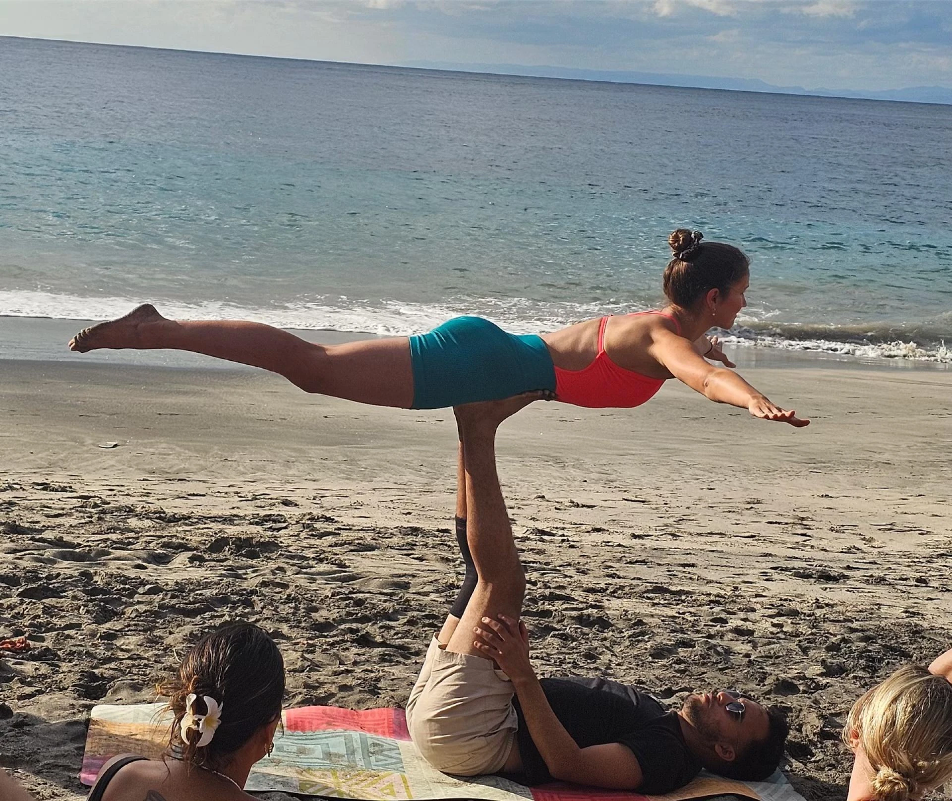 The Benefits of Practicing Yoga with a Partner