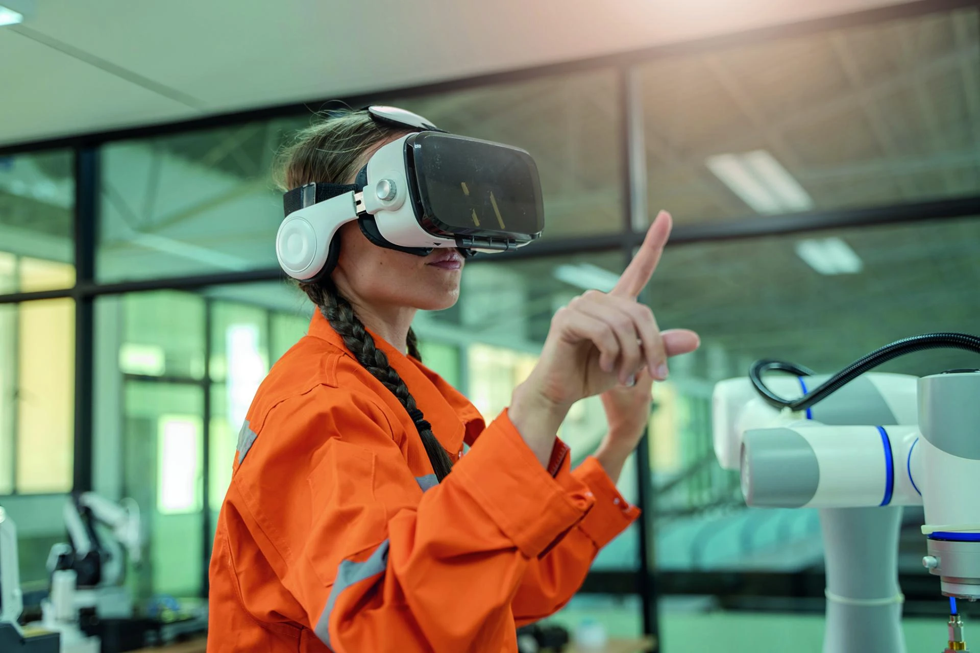 Revolutionizing Safety Training for Employees with VR Safety Training Solutions