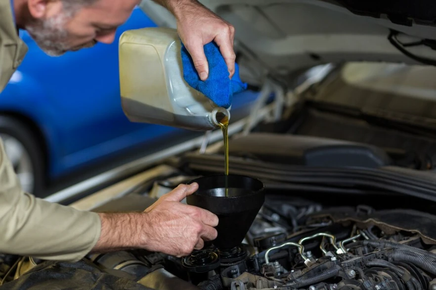 DIY Oil Change vs. Professional Service: Which Is Right for You?