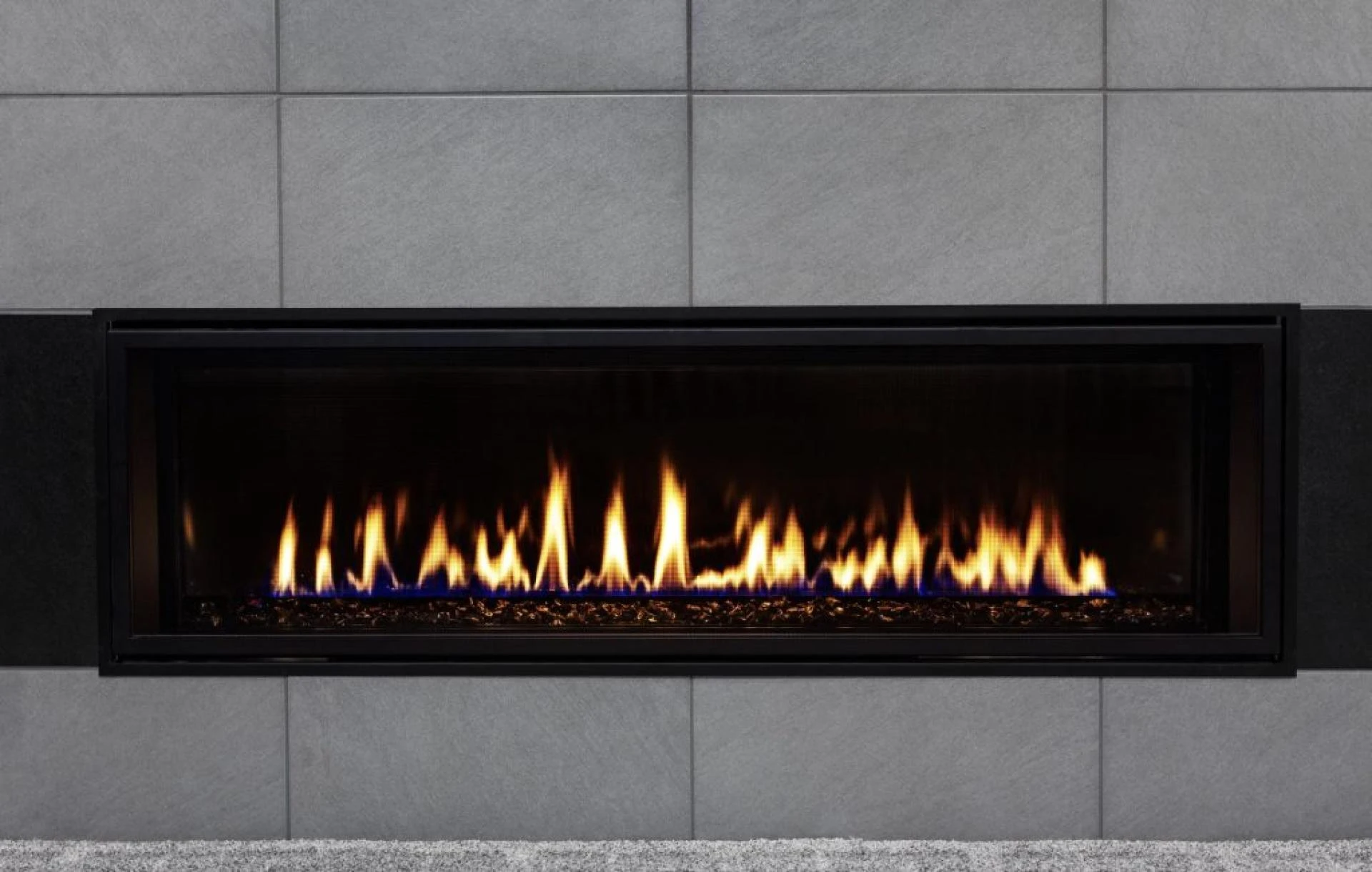 Five signs your gas fireplace is screaming for maintenance!
